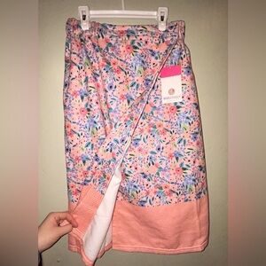 Brand New Coral Floral Velcro Towel Wrap by MarleyLilly. Brand New With Tags.